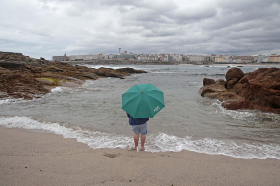 Los cielos nubosos y los chubascos vuelven a Galicia este domingo