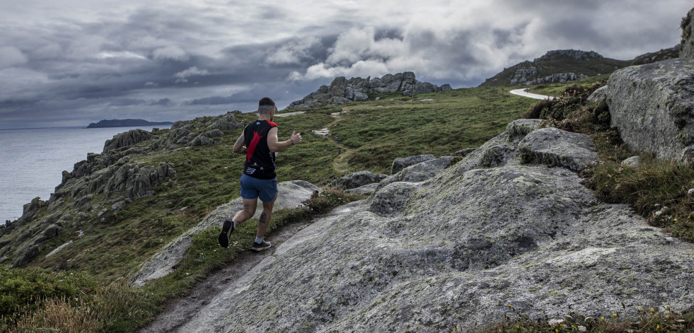 El II Trail Costa da Morte Os Nosos Faros, en imágenes