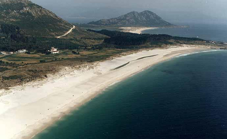 Fallece una persona en la playa de A Morosa, en Carnota