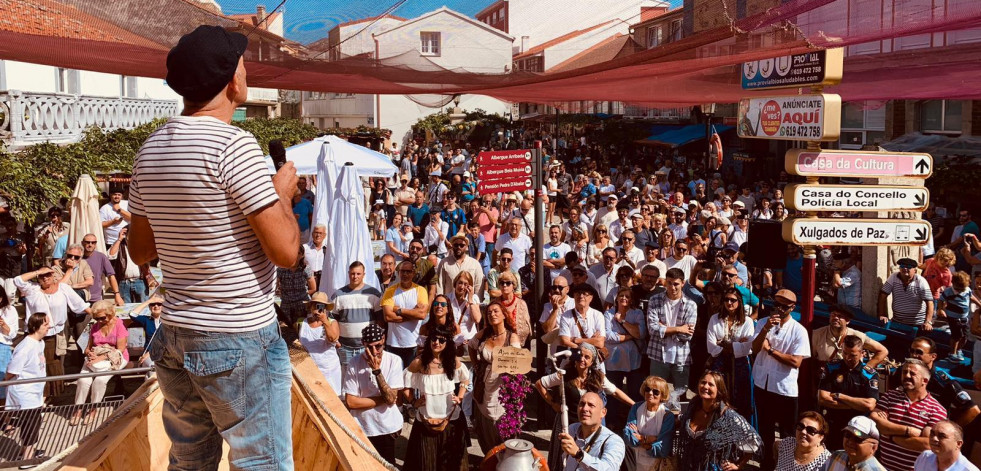 El mercado de las Rutas do Mar de Muxía, el 