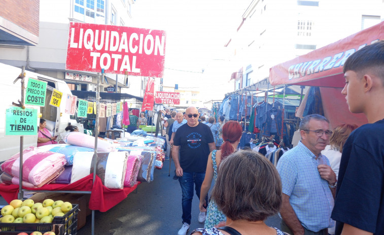 Concurridos mercados en Carballo y Vimianzo