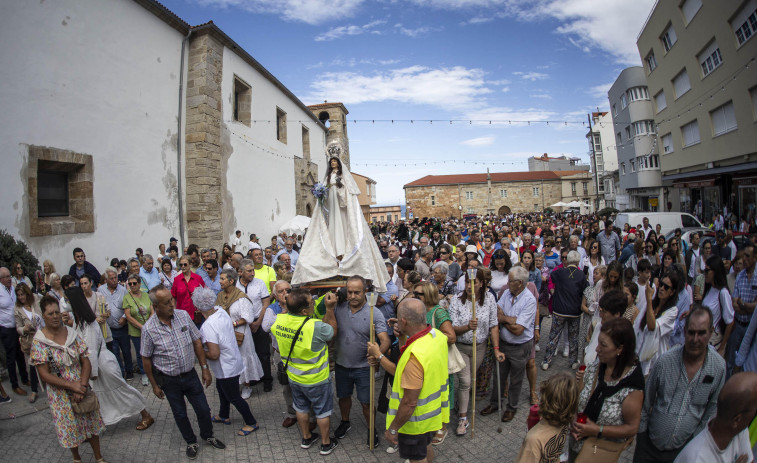 Caión se prepara para seis días de fiesta en los Milagros