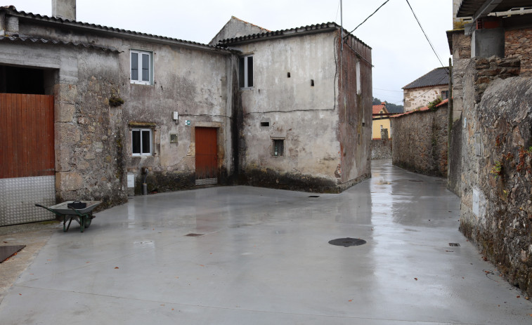 Carballo finaliza las obras de abastecimiento de agua en Rebordelos