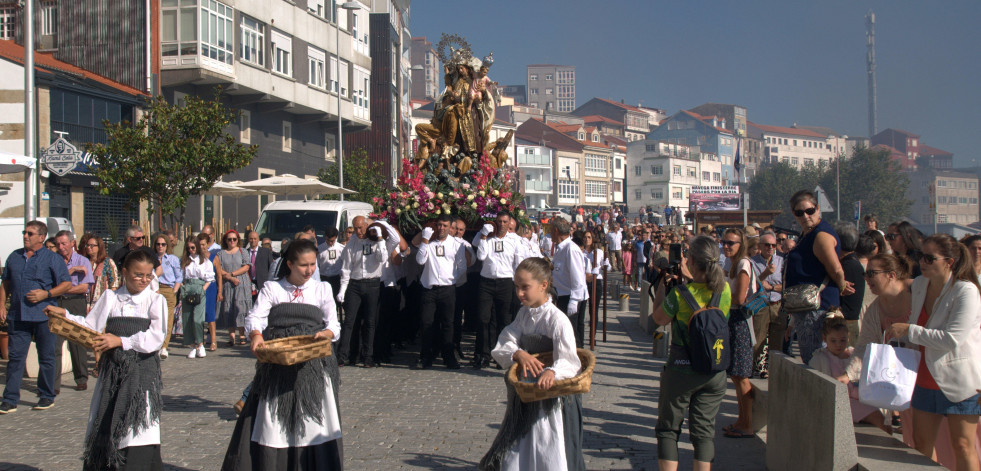 Fisterra se prepara para sus fiestas patronales