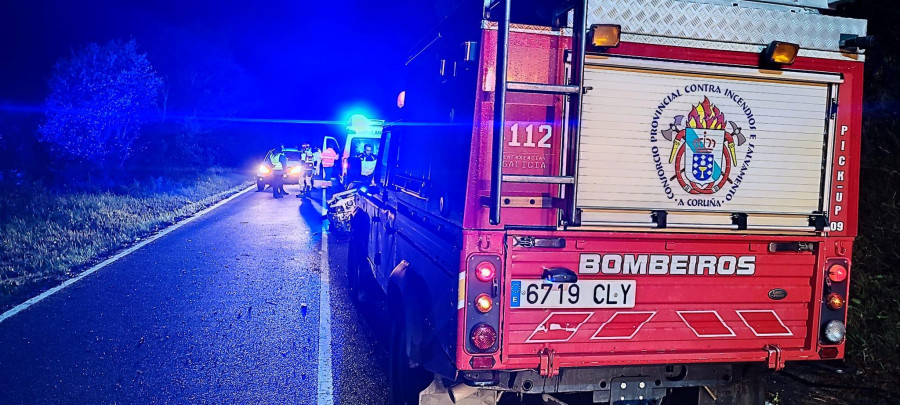 Herida una persona en Carballo tras chocar contra otro coche de madrugada