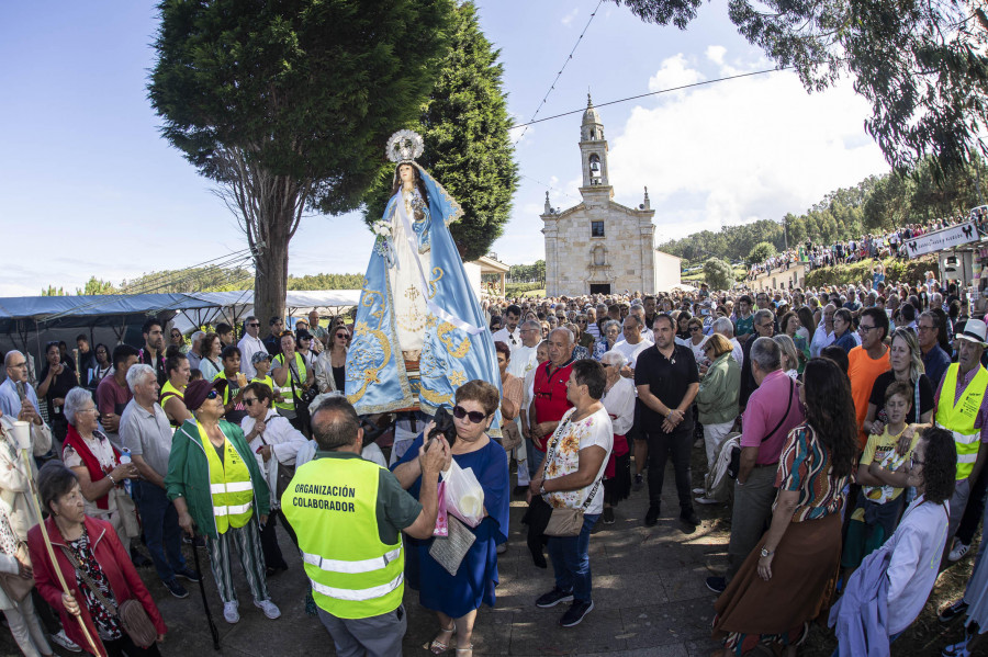 Marea de fe en los Milagros de Caión