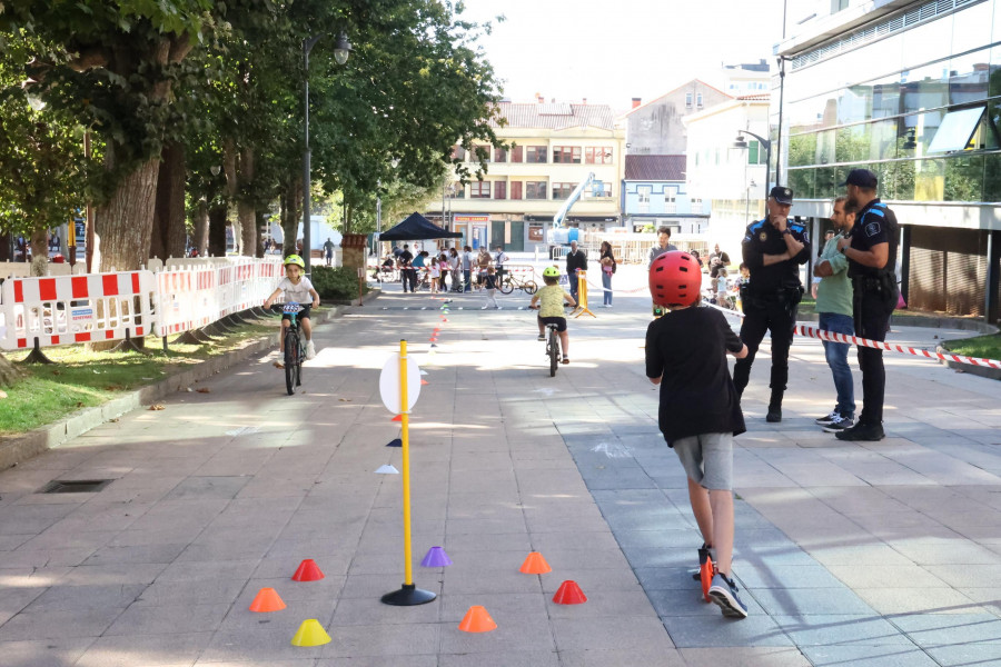 La Semana da Mobilidade oferta una andaina y un taller de seguridad vial