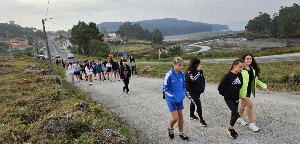 Una ruta pasada por agua en el IES Pedra da Aguia