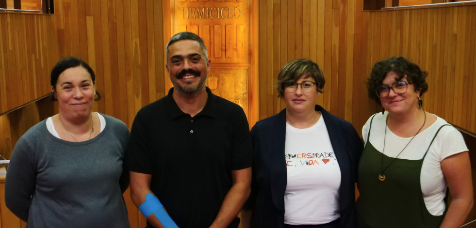 Los recortes en el colegio de Laxe, a debate en el Parlamento