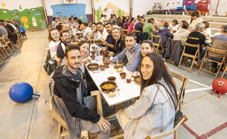 Caminata al Monte Neme y degustación de callos en Buño