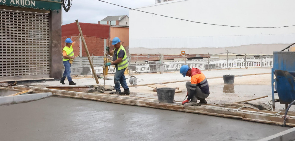 La industria impulsa el crecimiento de la contratación durante el último año en la Costa da Morte