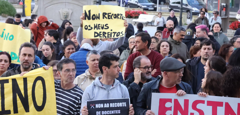 Los recortes de profesorado en la Costa da Morte enfrentan a PP y PSOE en el Parlamento