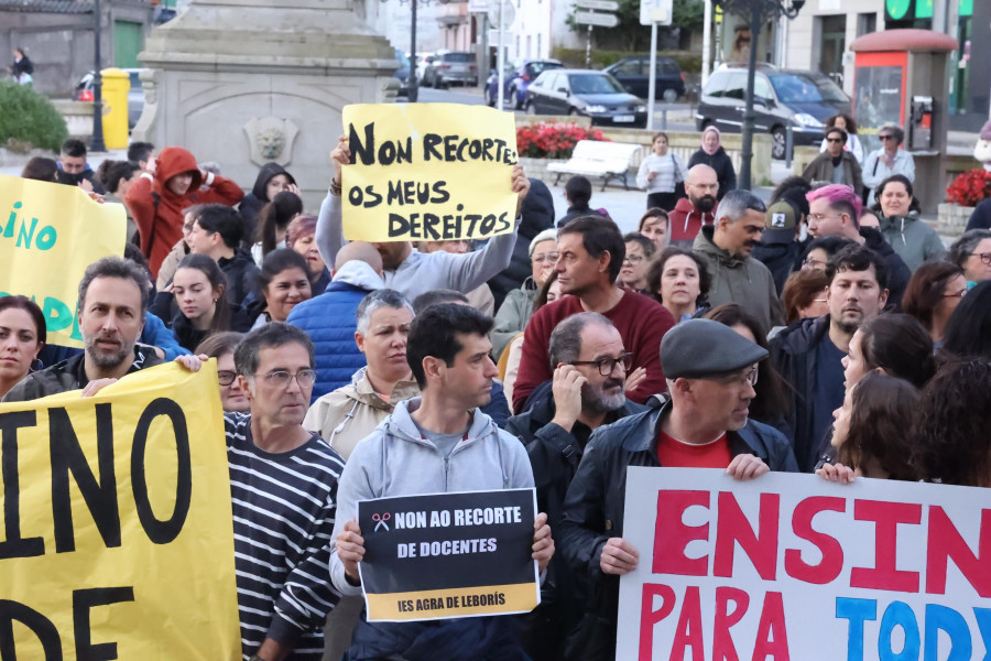 El PSOE exige más recursos para atender las necesidades educativas de la Costa da Morte