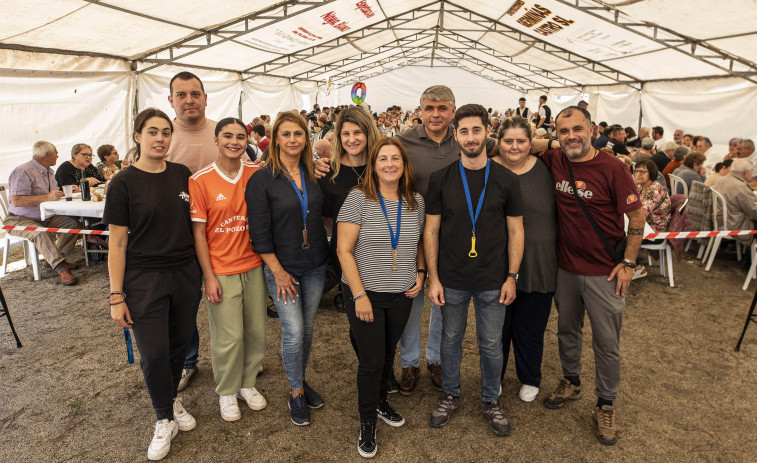 Concurrida y animada Festa Gastronómica en Soandres