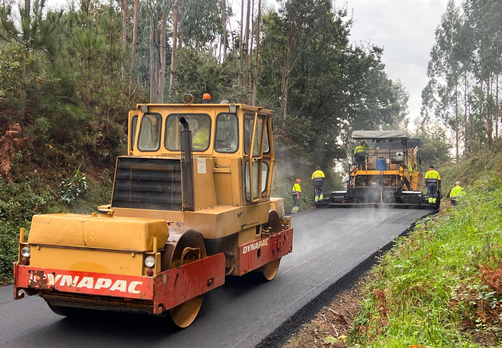 En marcha las obras de mejora de la carretera entre Vilarmaior y Condesuso