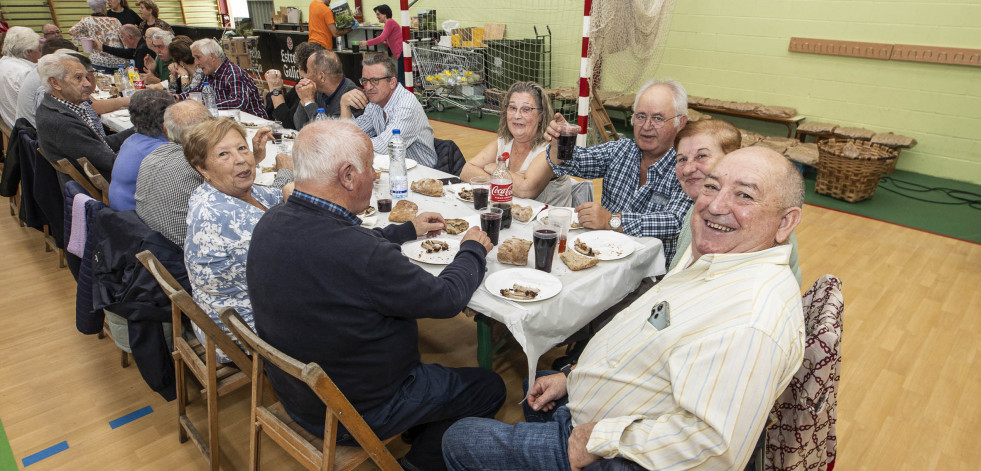 La asociación de vecinos de Sofán celebra sus 40 años