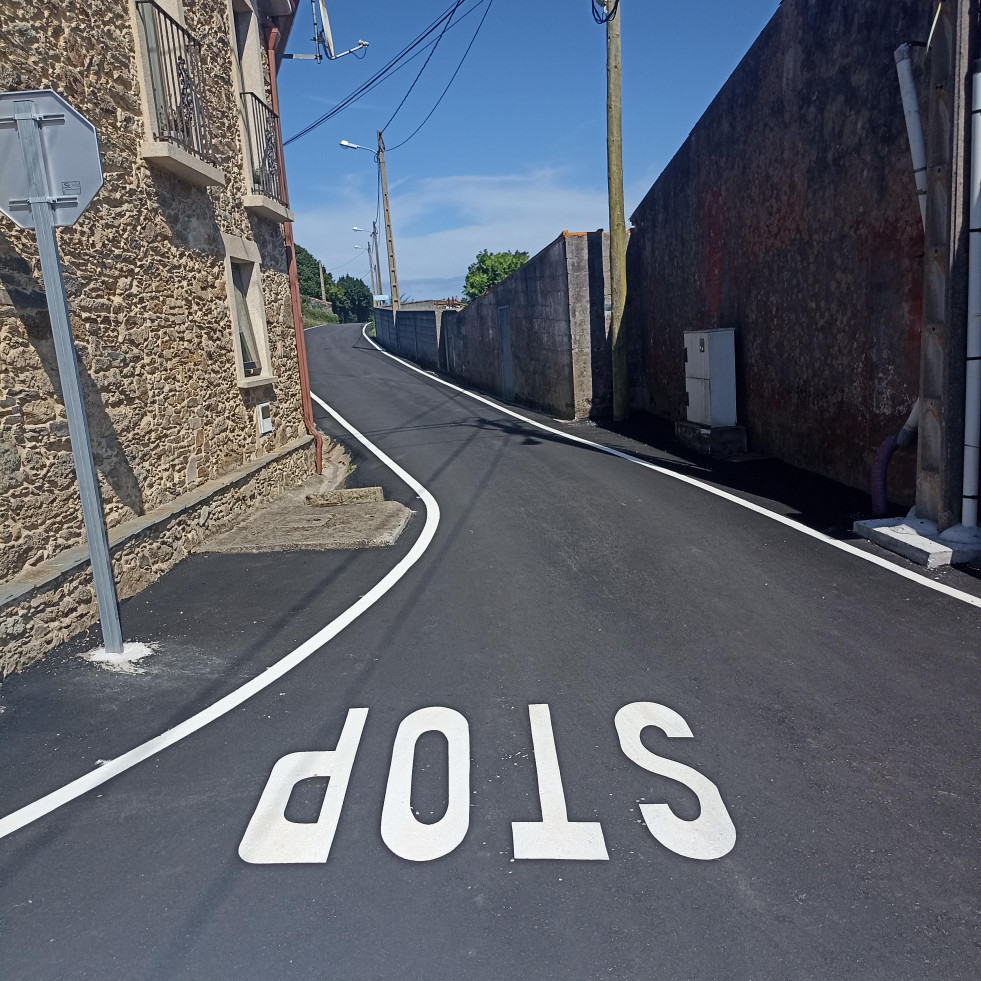 Malpica acaba de ejecutar las obras de pavimentación de los caminos As Vistas y Os Medros