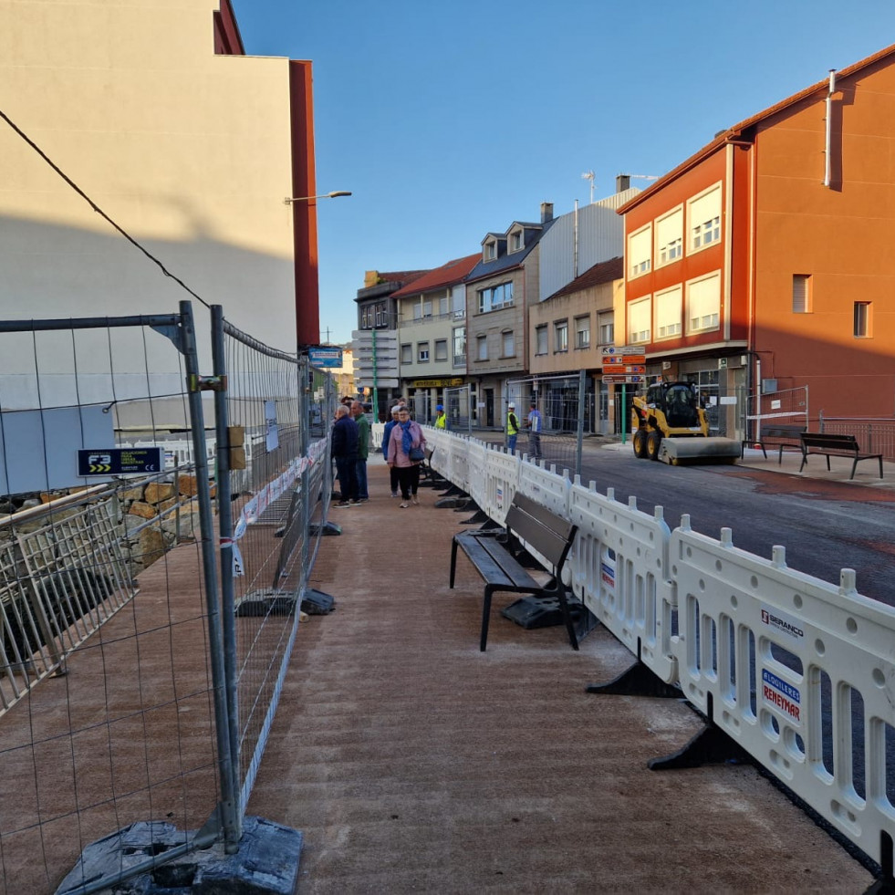 El puente carballés de A Milagrosa abre de nuevo al tráfico rodado