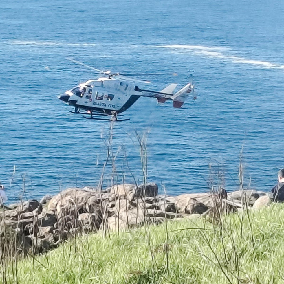 La Guardia Civil busca en Fisterra a una menor desaparecida