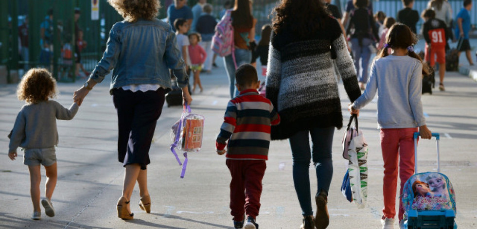 Los españoles aseguran que sus familias son su red de apoyo  y les ponen un notable alto