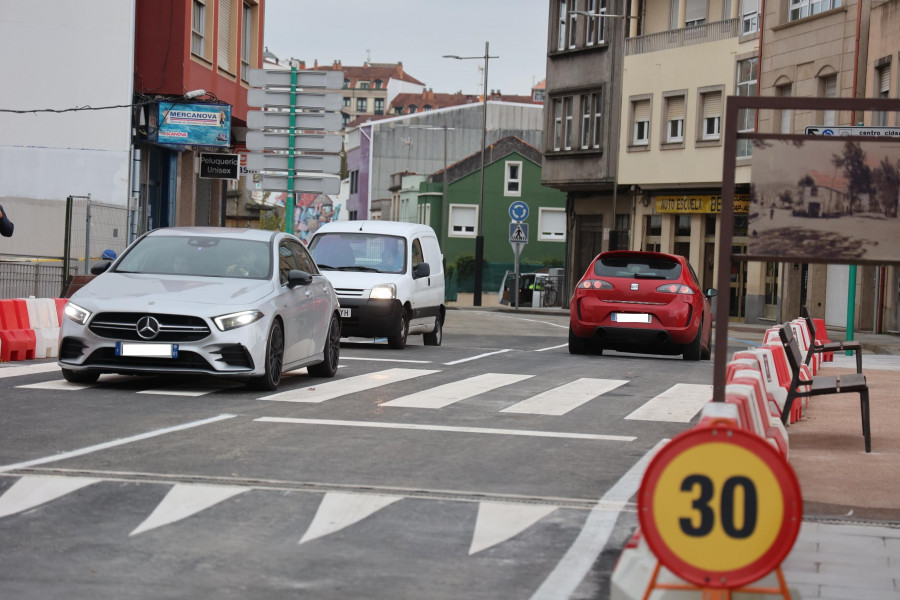 La apertura del puente de A Milagrosa alivia el tráfico de Carballo después de siete meses