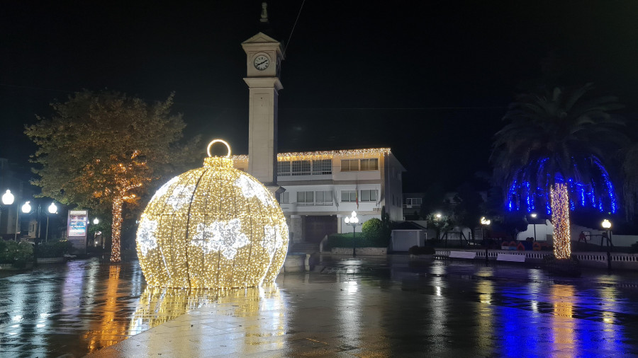 A Laracha gastará este año y el próximo un total de 82.000 euros en alumbrado navideño