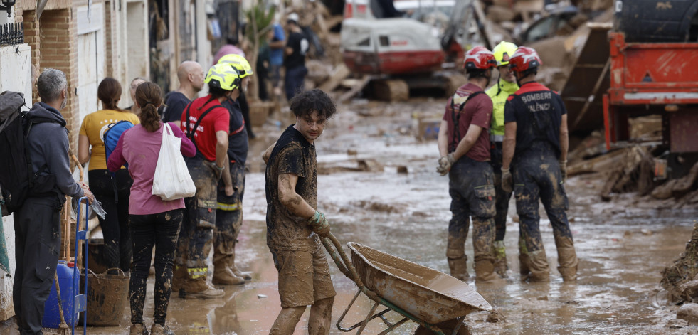 La comarca se vuelca en la recogida de ayuda para los afectados por la DANA