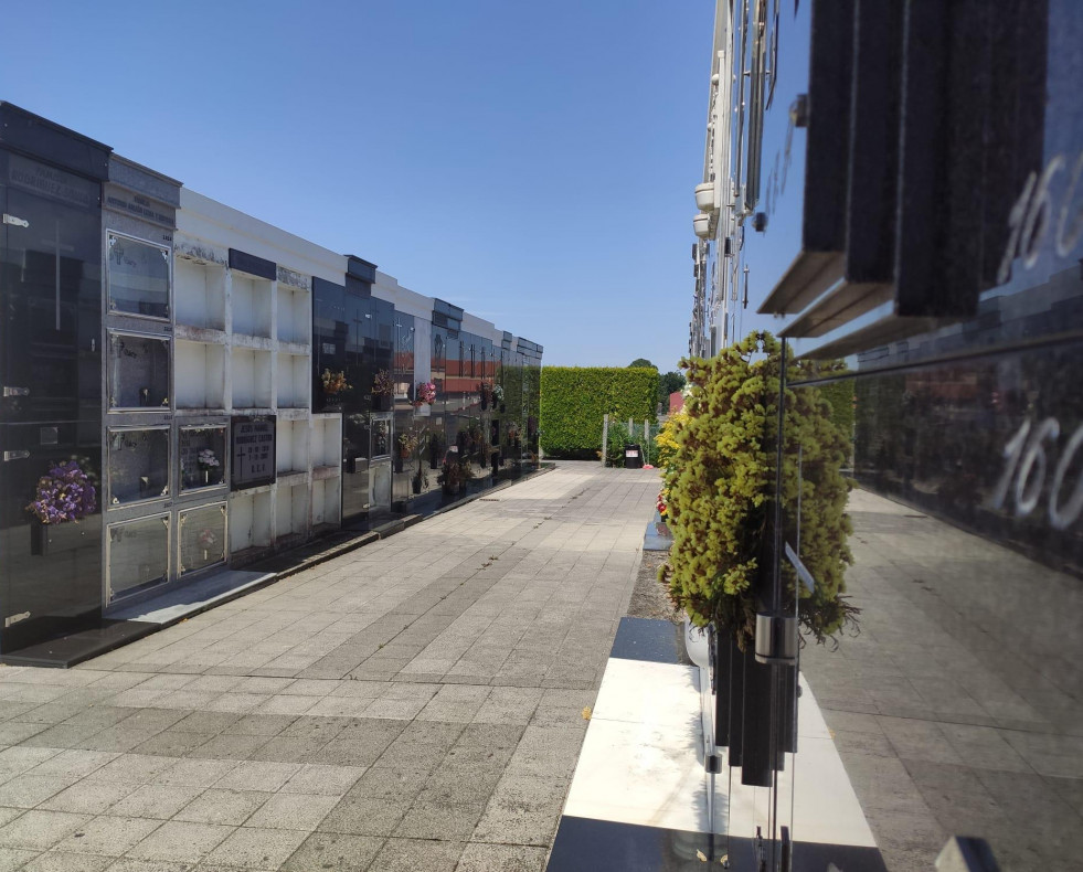 Cementerio municipal de Carballo