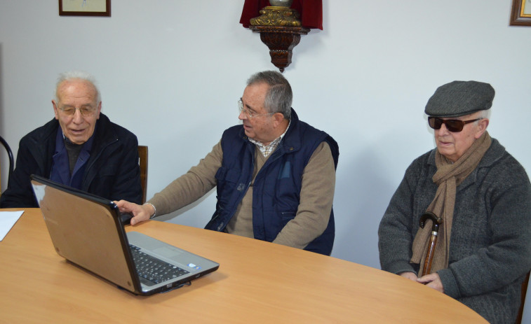 Compañeros y exfeligreses del sacerdote Jesús Bello Mato le tributan un homenaje