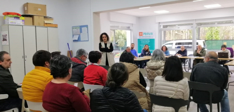 Íntegro inicia la Escola de Familias con una charla sobre la disfasia