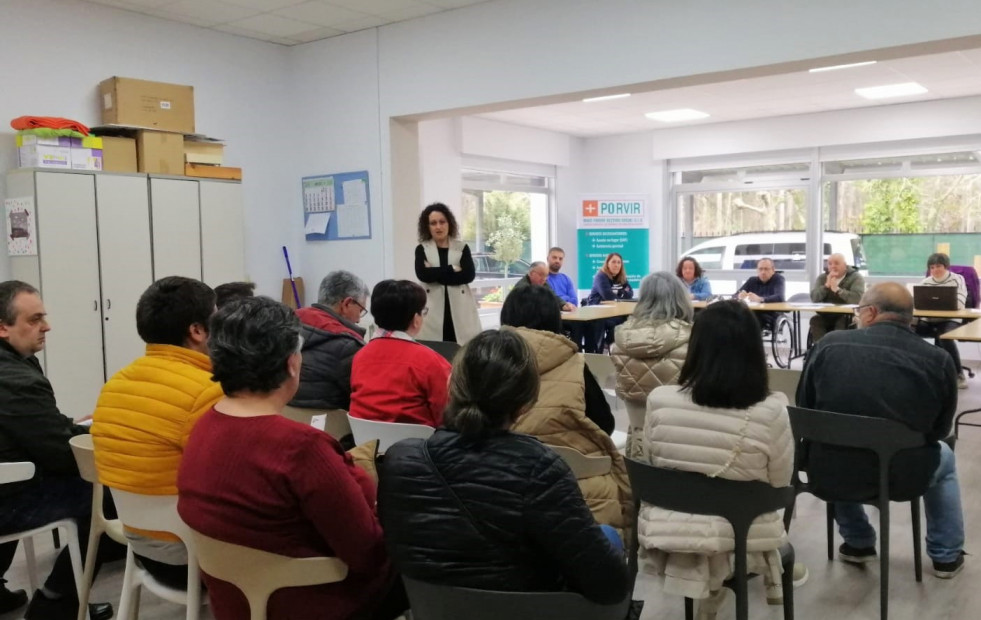 Íntegro inicia la Escola de Familias con una charla sobre la disfasia