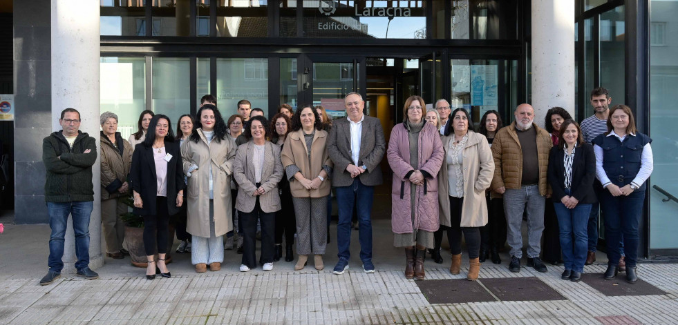 Cuarenta alumnos de los obradoiros de empleo de A Laracha y Carballo concluyen su formación