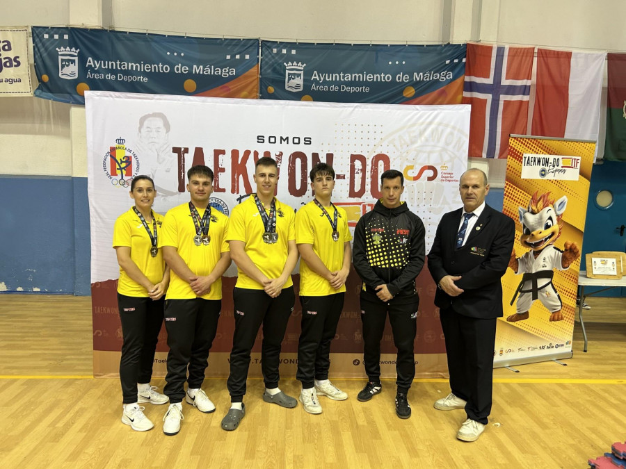 Siete preseas para Taekwon-do ITF Carballo en la cita celebrada en Málaga