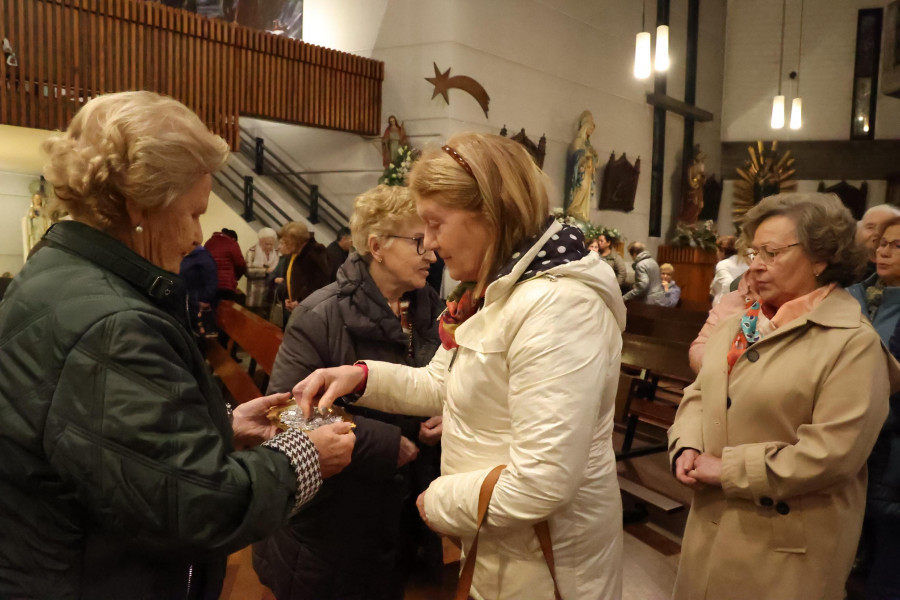 Fiesta de la Medalla Milagrosa en Carballo