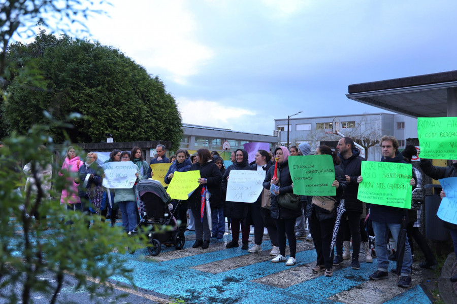 Las familias del Bergantiños reiteran sus demandas de más profesionales