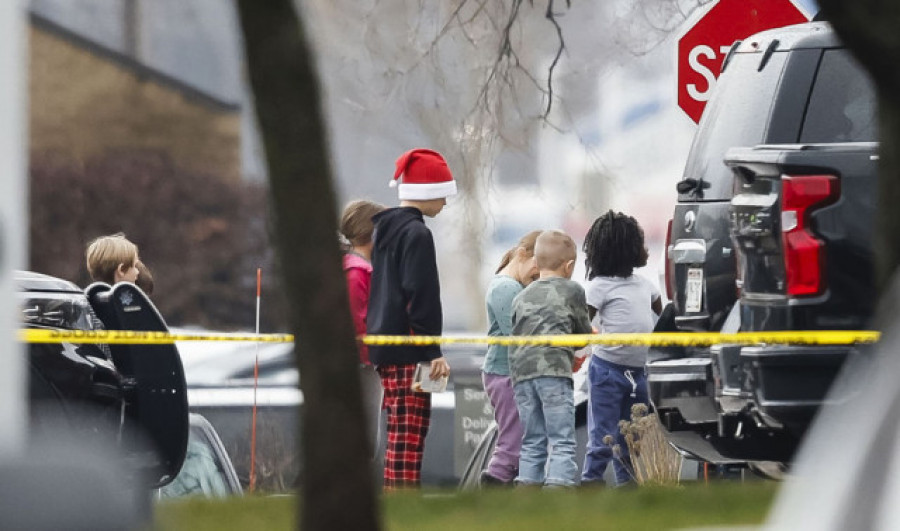 Un tiroteo en una escuela de Wisconsin deja al menos tres muertos