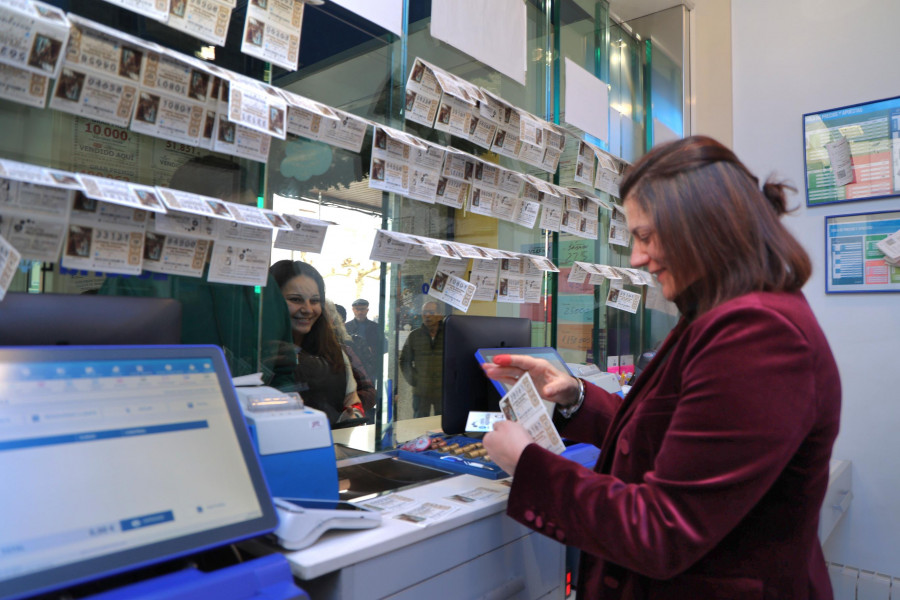 Suben las ventas de Lotería de Navidad en las administraciones de la Costa da Morte