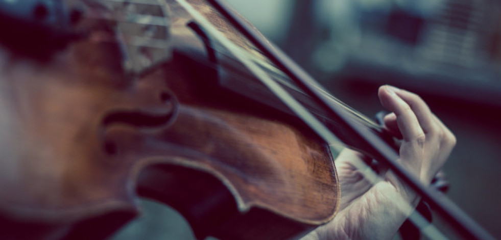 Una niña de 12 años, primera compositora femenina en el recital de la Filarmónica de Viena