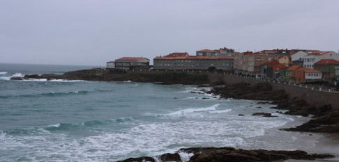 La alerta naranja con lluvias intensas continúa en el litoral de la Costa da Morte