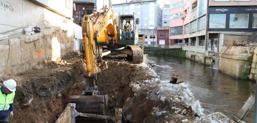 Carballo implantará el sentido único en la calle Fomento y creará un carril bici