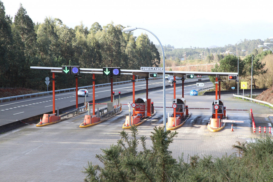 El PP rechaza en el Parlamento la petición del BNG relativa al rescate de la autopista AG-55