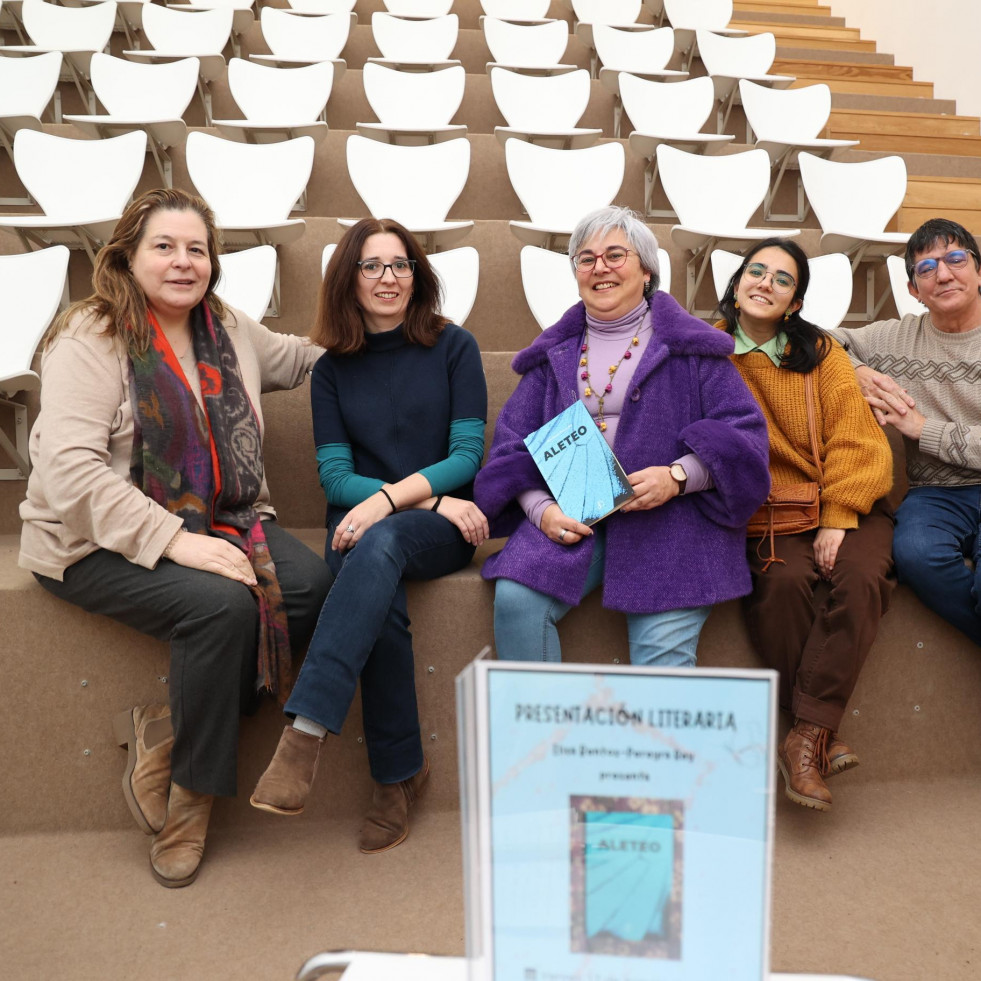 Elisa Bentos-Pereyra presenta su primer libro en Carballo