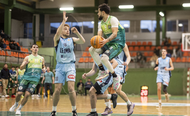 El Basket Xiria finaliza con un triunfo la primera vuelta