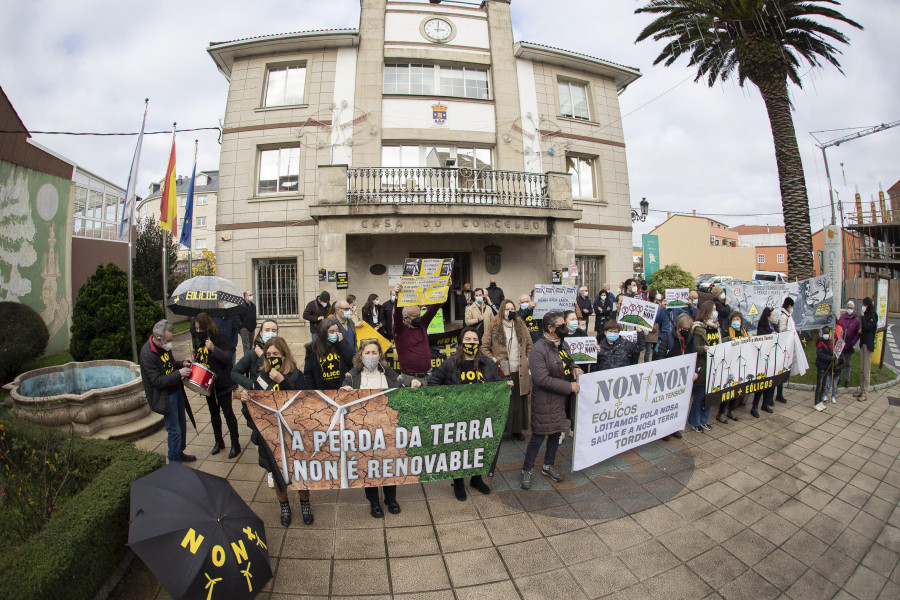 Los vecinos de Valenza alegarán contra la LAT Baralláns-Cerceda