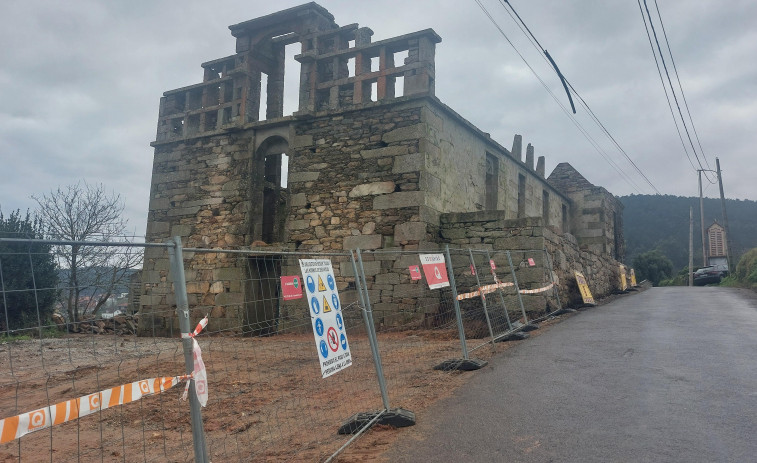 Continúan los trabajos para hacer de la capilla de Sinde un centro de interpretación ambiental