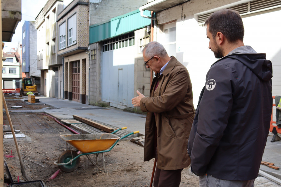 El proyecto de la reurbanización de la rúa Portugal de Carballo entra en su recta final