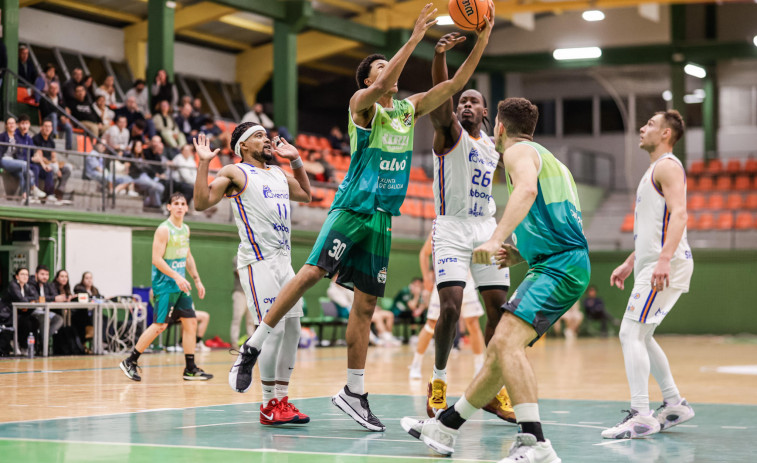 El Basket Xiria rompe su buena racha