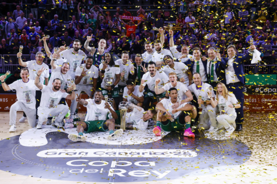 El Unicaja, liderado por Perry y Kravish, arrebata la corona al Real Madrid (93-79)