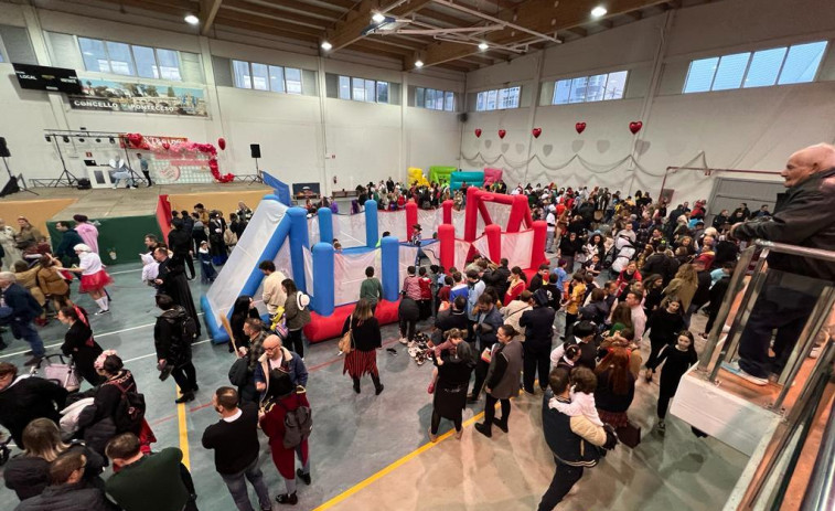 Ponteceso amplía a tres los días de celebración del Entroido