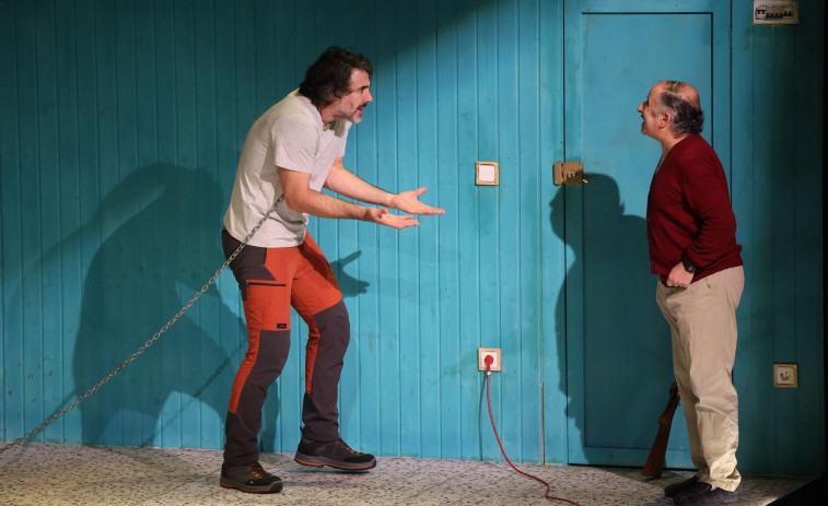 Ibuprofeno Teatro lleva a Carballo su última función